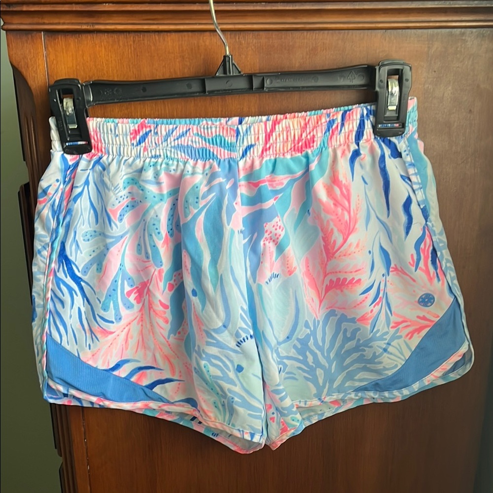 Lilly‎ Pulitzer Coral Reef Athletic Shorts
